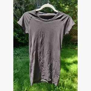 Lulu Lemon Workout Shirt